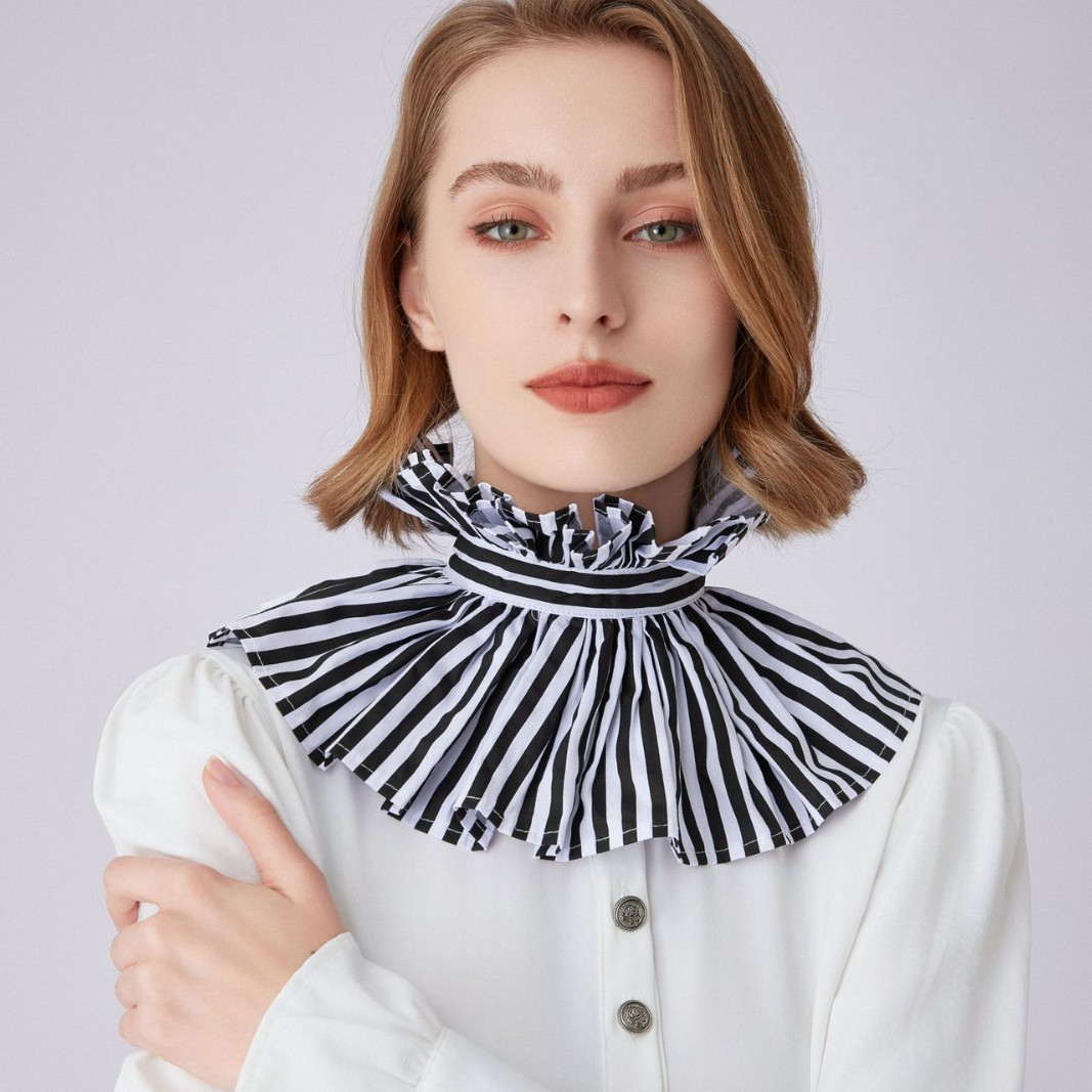 French Style Black White Strip - Dolls recension och pris