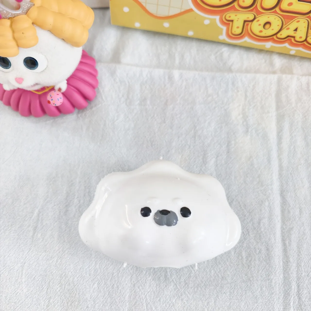 Cute Seal Squishy Stress Ball  - Building Blocks recension och pris